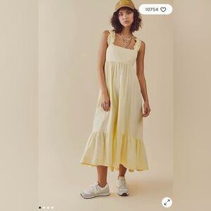 Square-Neck Ruffled Strap Midi Dress in Light Yellow
